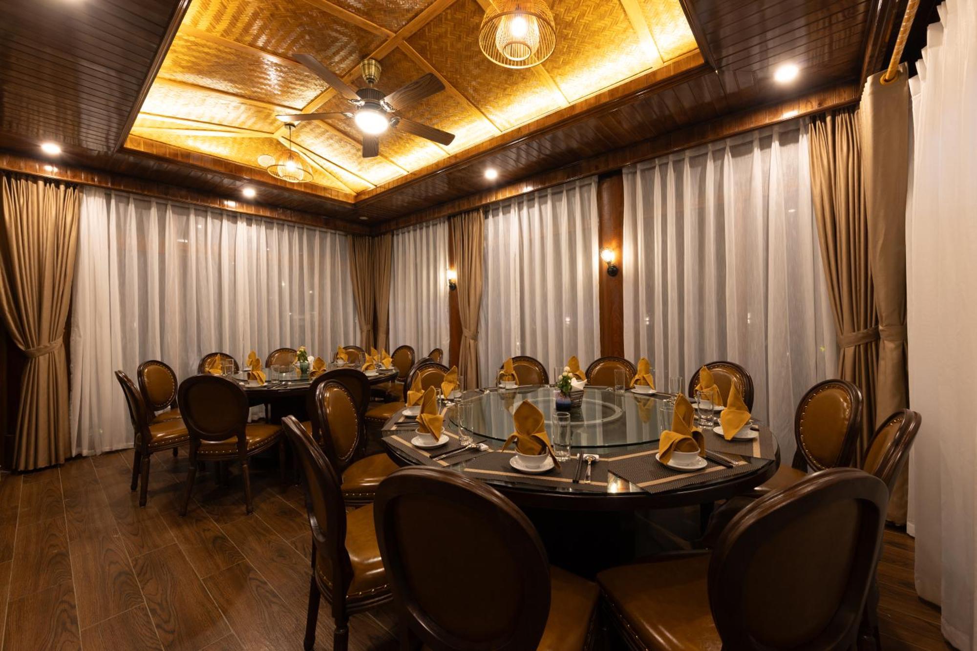 Athena Premier Resort Ninh Binh Esterno foto